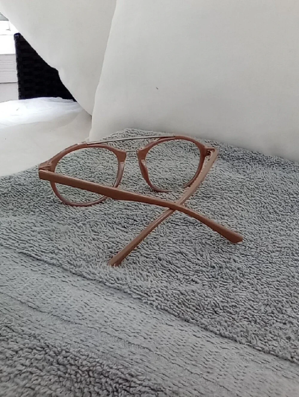 Women’s Round Frame Glasses in Nude  - Lightweight Fashion Eyewear